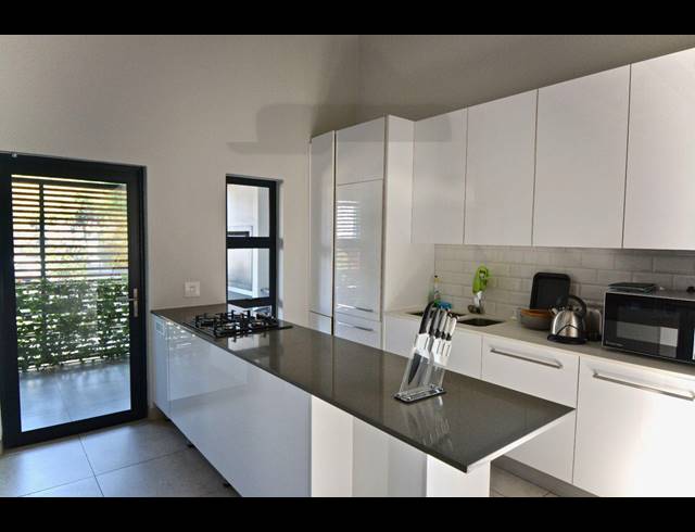 2 BEDROOM APARTMENT RENTED IN BROOKLYN